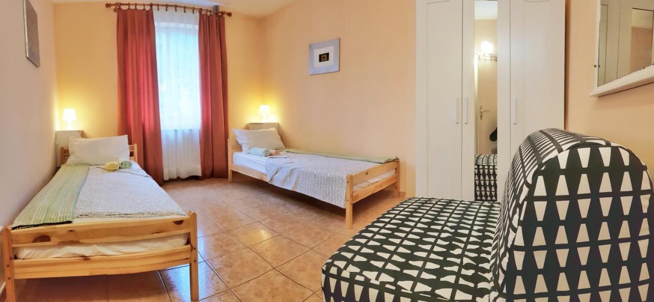 Apartments Lori Poreč Zewnętrze zdjęcie