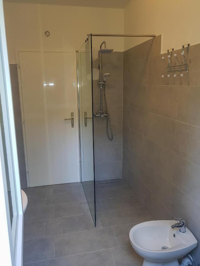 Apartments Lori Poreč Zewnętrze zdjęcie